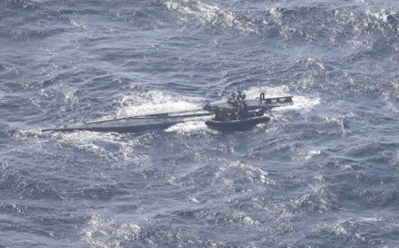 আটলান্টিকে ‘নারকো-সাব’ জব্দ, মিললো ৯ টন কোকেন