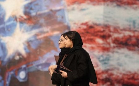 ইরানে বিক্ষোভ উসকে দিতে হামলার ভাবনা ট্রাম্পের