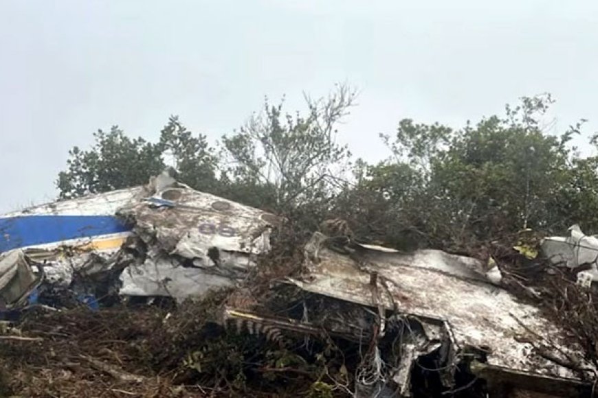 Colombia plane crash kills all 15 on board