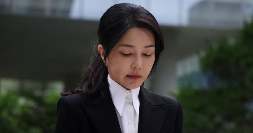 দক্ষিণ কোরিয়ার সাবেক ফার্স্ট লেডির ২০ মাস কারাদণ্ড