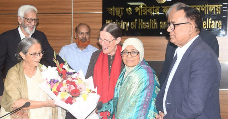 স্বাস্থ্যসেবা খাতে এনজিওদের কার্যক্রম বাড়ানোর আহ্বান উপদেষ্টার 