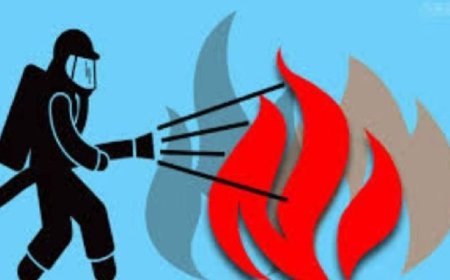 নেত্রকোনায় একটি ভোটকেন্দ্রের বুথে আগুন