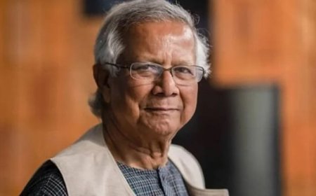 শরীফ ওসমান হাদির পরিবারকে ফ্ল্যাটের দলিল হস্তান্তর প্রধান উপদেষ্টার