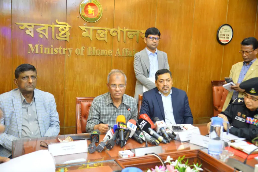 র‍্যাবের নাম পরিবর্তন: নতুন পরিচয়ে আসছে  (এস আই এফ)