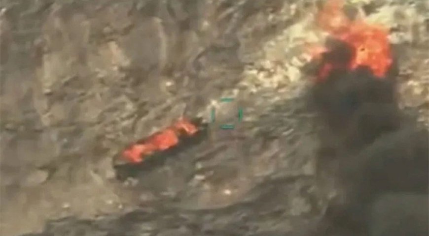 পূর্ব প্রশান্ত মহাসাগরে মার্কিন সামরিক হামলা: মাদক পাচারের অভিযোগে নৌযানে ‘লিথাল স্ট্রাইক’, নিহত ২