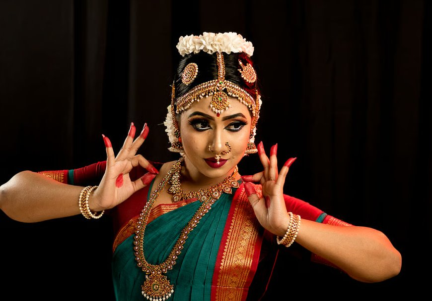 “ভাবিদের জিম” বা “জুম্বা ক্লাস”, আজ সেটিই পরিণত হয়েছে শুদ্ধ নৃত্যচর্চার