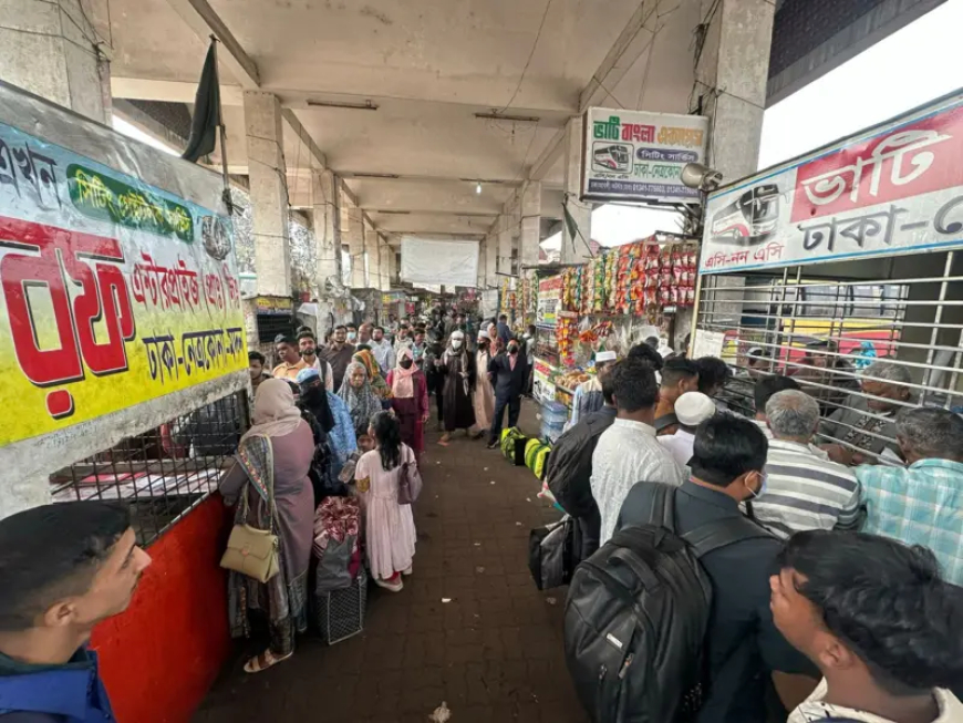 ভোটের ছুটিতে ঢাকা ছাড়ছে মানুষ