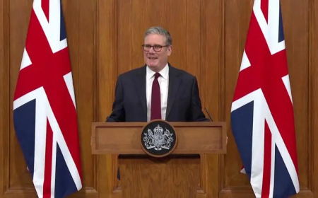 মধ্যপ্রাচ্য যুদ্ধ যেন পুতিনের জন্য আশীর্বাদ না হয়ে দাঁড়ায়:ব্রিটিশ প্রধানমন্ত্রী