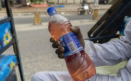 জ্বালানি তেল মজুতকারীদের বিরুদ্ধে কঠোর ব্যবস্থা নেওয়া হচ্ছে: তথ্য ও সম্প্রচার মন্ত্রণালয়