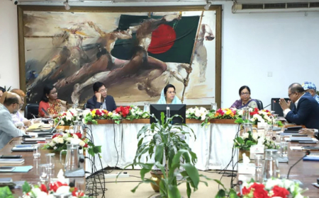 বিমানে শৃঙ্খলা ফেরাতে কড়া নির্দেশ, লাগেজ চুরিতে জিরো টলারেন্স; বিমানমন্ত্রী ও প্রতিমন্ত্রী