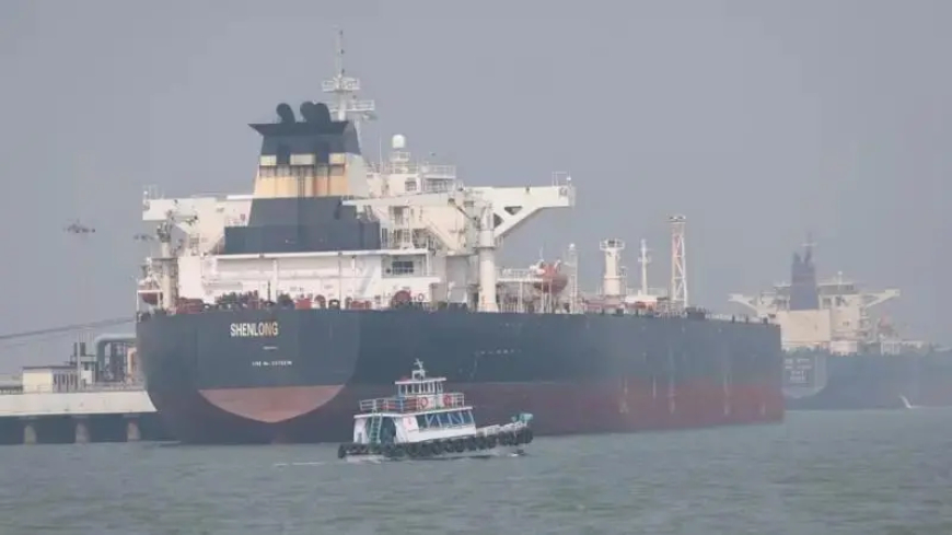 হরমুজ প্রণালি খোলা রাখার উপায় নিয়ে ইইউ পররাষ্ট্রমন্ত্রীদের বৈঠক