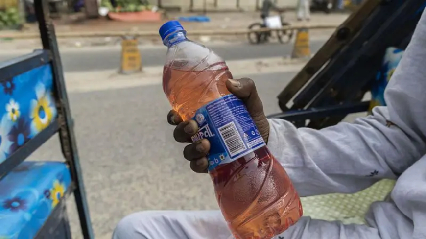 জ্বালানি তেল মজুতকারীদের বিরুদ্ধে কঠোর ব্যবস্থা নেওয়া হচ্ছে: তথ্য ও সম্প্রচার মন্ত্রণালয়