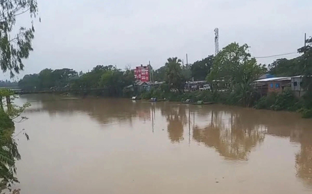 টানা বৃষ্টি ও উজানের ঢলে হবিগঞ্জে বাড়ছে নদ-নদীর পানি